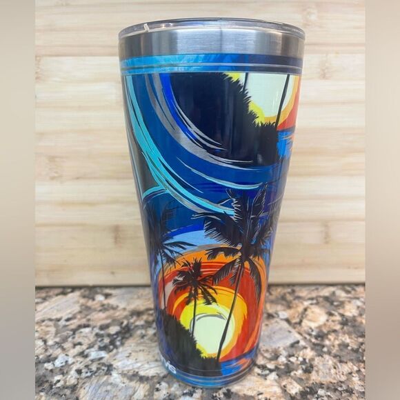 New tervis 30oz Stainless Steel “ TROPICAL BEACH “ - Picture 3 of 5